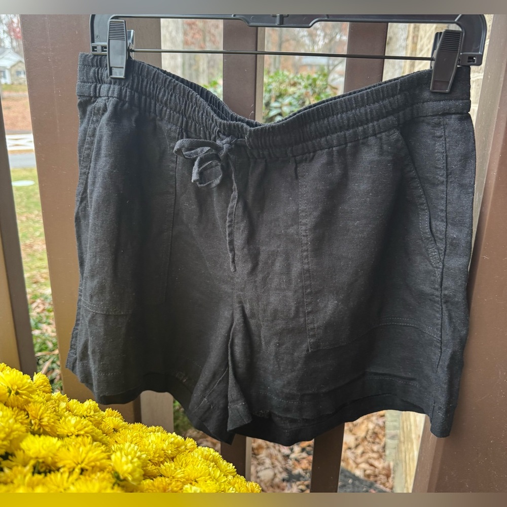 J. Crew Factory Black linen shorts (S)